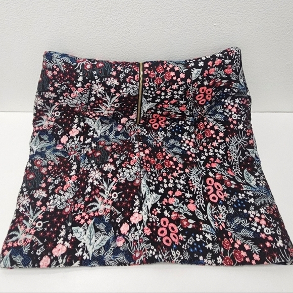 H&M Floral Embroidery Sleeveless Dress - Picture 12 of 16